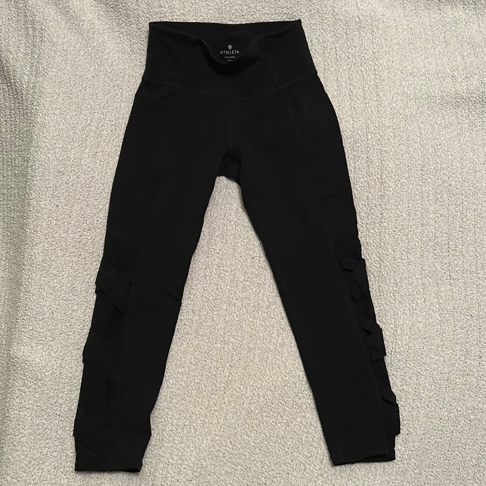 Like new high rise athletic leggings